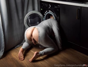 Laundry day leejamesx - swipe part 1