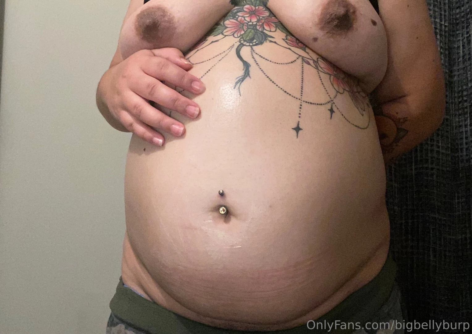 I just love having my belly feel so tight and full part 3 