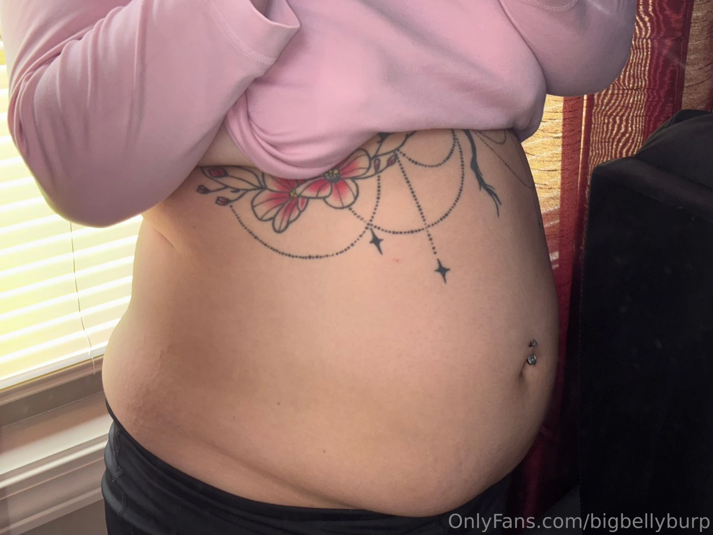 I need to post in my jeans i m outgrowing a lot of my clothes i m part 7 