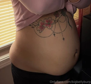 I need to post in my jeans i m outgrowing a lot of my clothes i m part 2