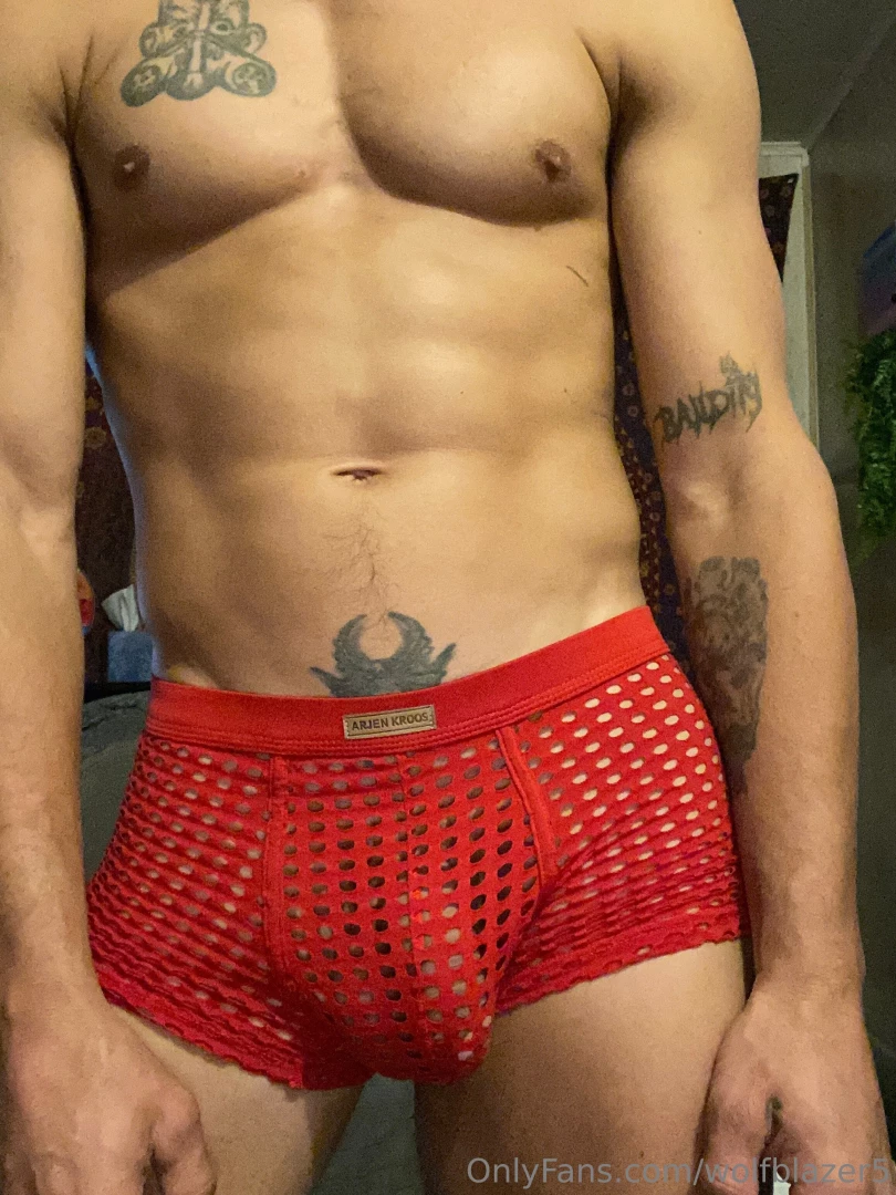 Confidence is the best outfit own your vibe ownyourconfidence 