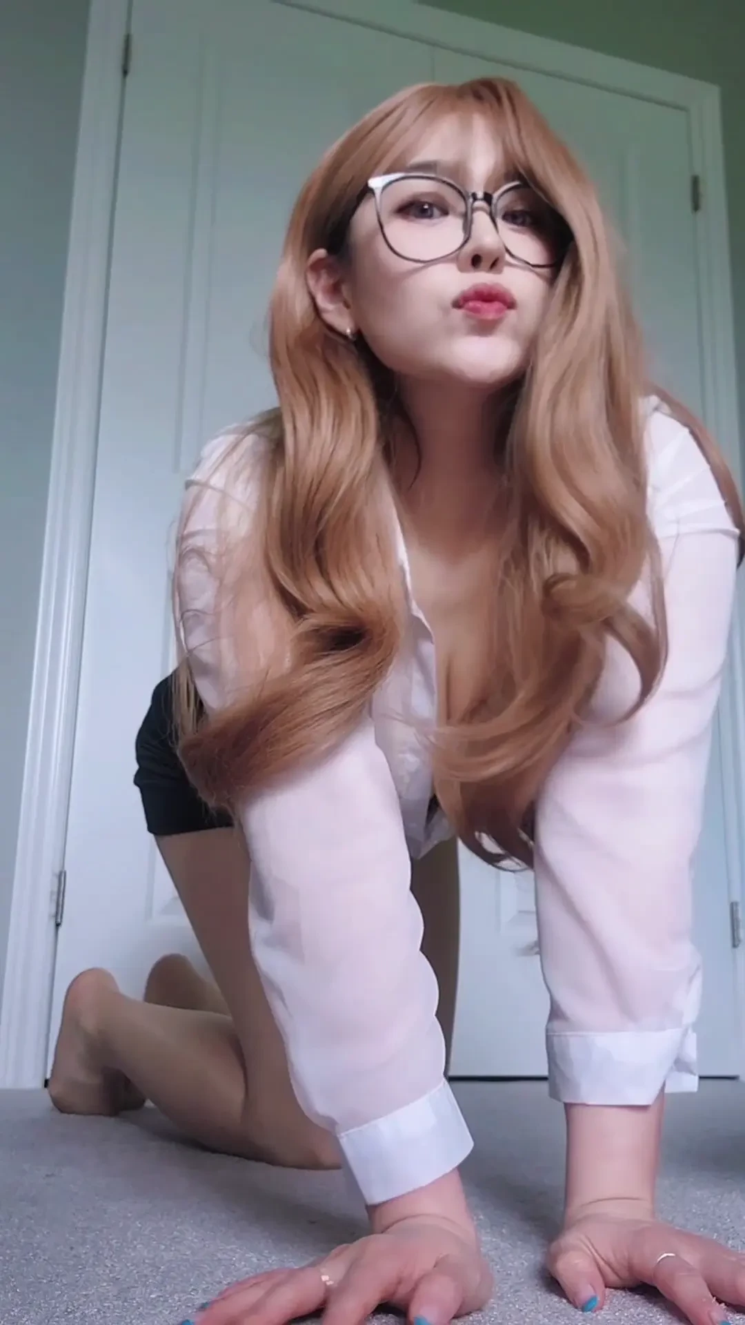 Raise your hand if your body s been missing mine 