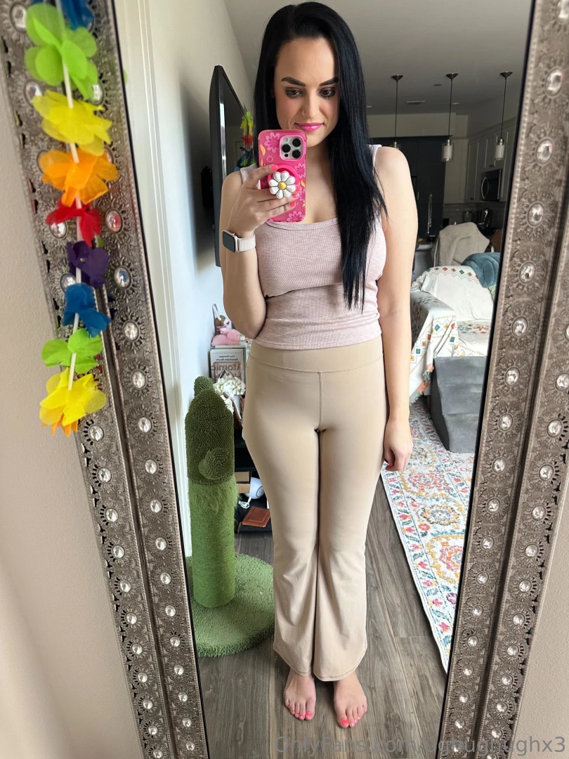 Today s ootd is vuori what is my obsession with nude colors 