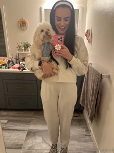 Check ur messages if you wanna see me in these pants and nothing else