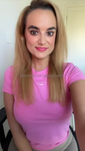 Omg i got a haircut this weekend but my hair is so fucked it is soooo