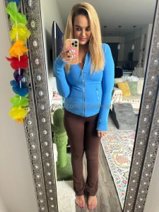 I can t even post my fit pics on reddit now i feel like this is a