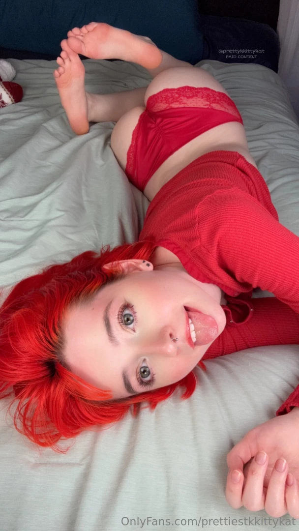 Wanna cuddle and play with each other 