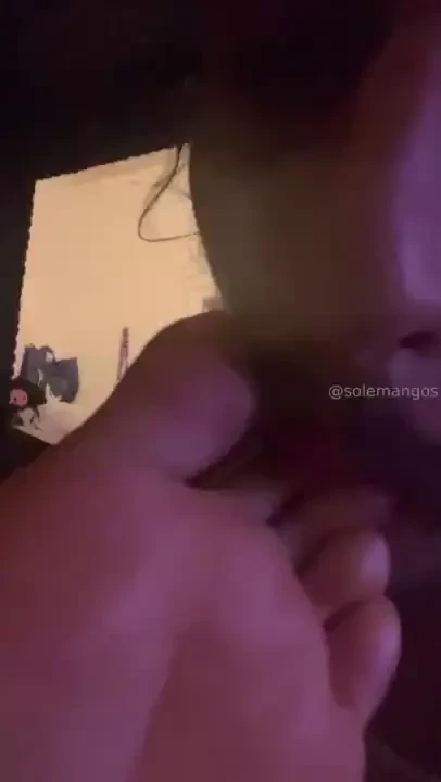 Imagine this was you sucking my toes 