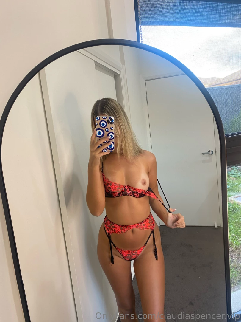 I ve got a dirty mind and a naughty side do you want to cum amp see 