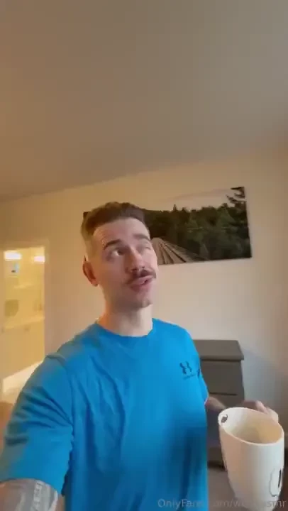 Wishing you all an amazing day merry christmas be safe if you re 