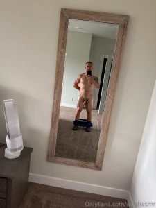 Just finished a workout and damn i literally wish i could fuck myself