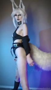 Did u see the full moon last night it was called the wolf moon and