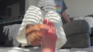 Slippery toe stroking just how you like it