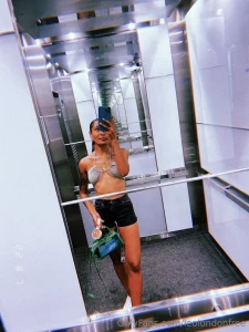 Let s have a quickie in the elevator