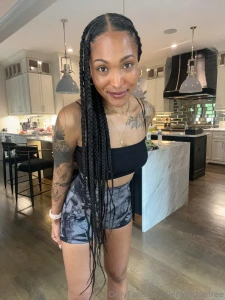 If only someone would fuck my tight wet pussy for me