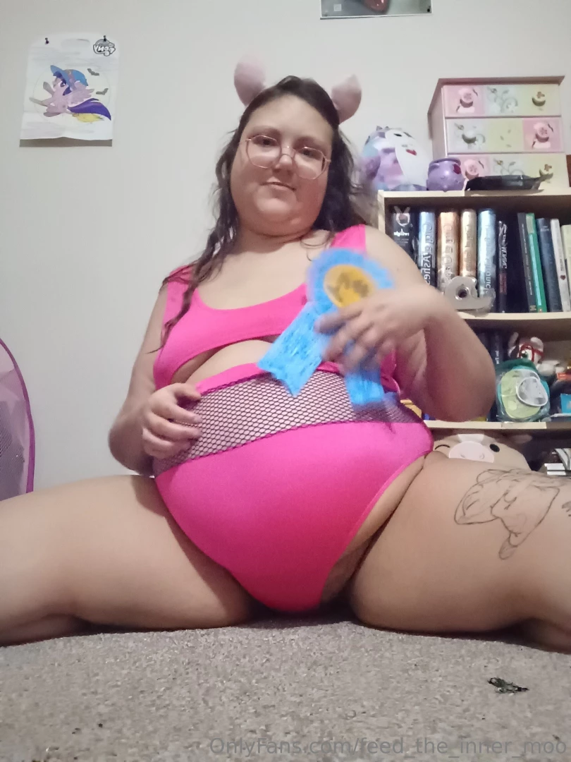 This big round piggy brought home the blue ribbon for being the part 9 