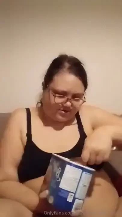 Piggy pigs out on ice cream before bed would you buy her more of her 