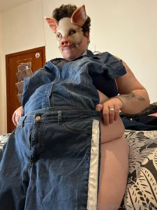 Closet purge part 4 this could not fit at all not even trying oh well part 2