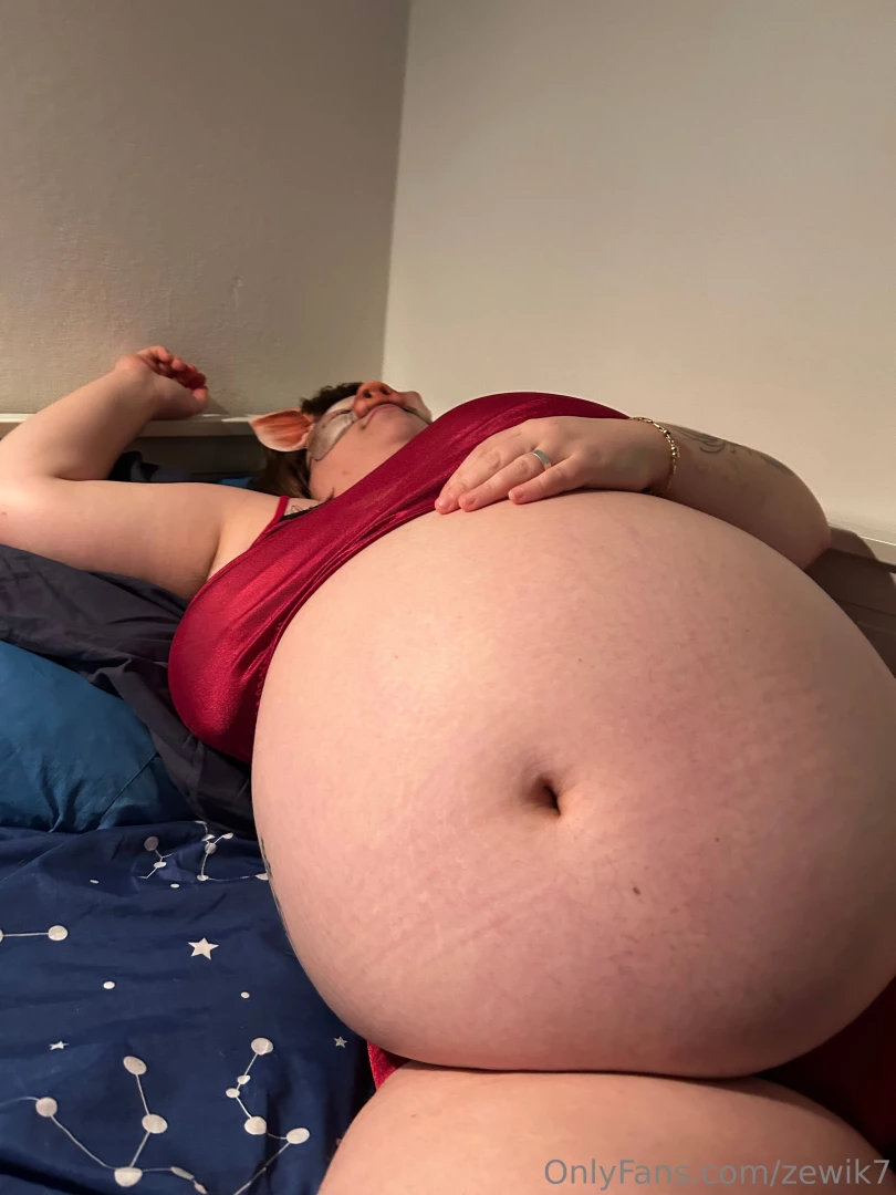 Welcome to spicy ribs the monthly column of this piggy in lingerie for part 14 