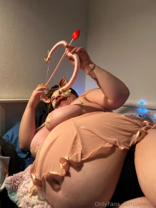 It s heeere february the month of love i really hope eli gifts me part 11