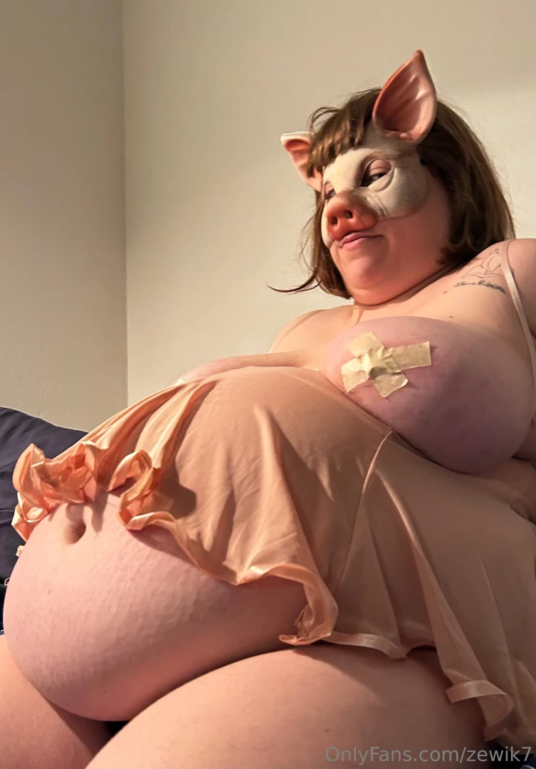 Welcome to spicy ribs the monthly column of this piggy in lingerie for part 9 