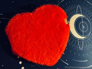 This s valentine i want to do a special event one of you can win this part 1