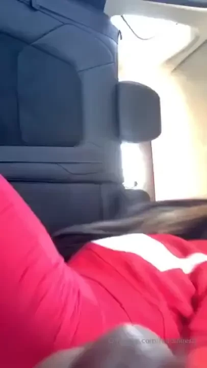 Good morning freaks and sexy daddies let s get active on this page and 