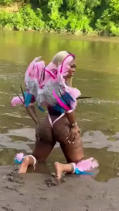 I had another photoshoot today how do i look 