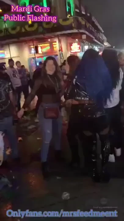 It s my birthday party like me and porshacarreraxxx was doing here on 