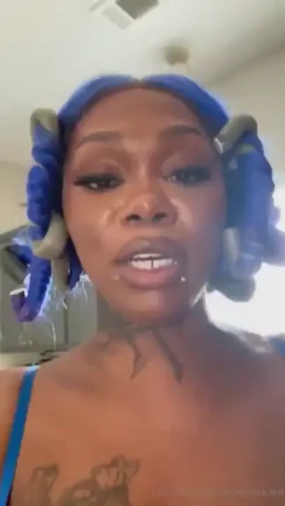 Finna shoot new content yall got a hour to comment or message me 