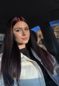 I m riding in a car but i could be on your dick text me i m waiting