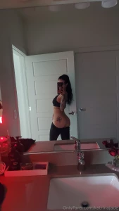 Why aren t you in my dms i want to see you beg for it