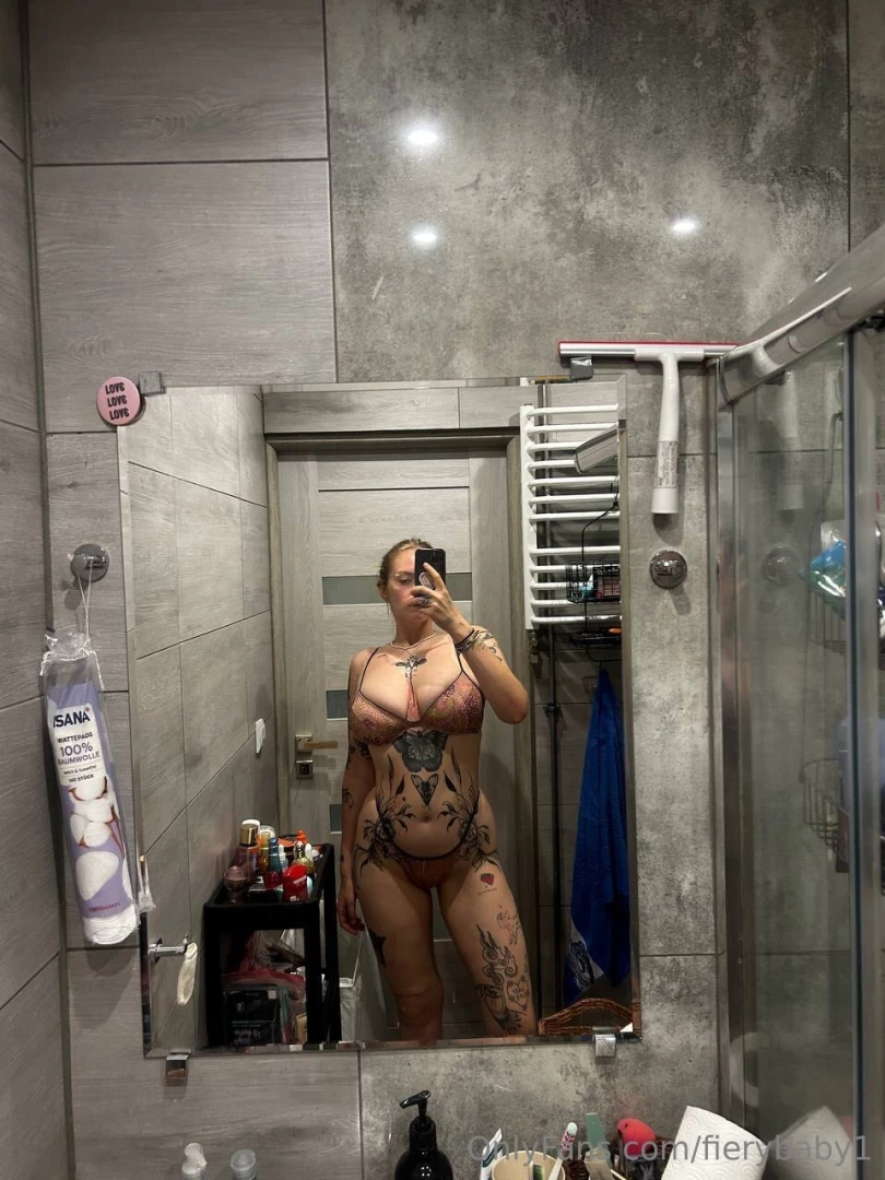 Oh last days im so lonely no one wants to play with me 