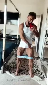 Little home workout in the morning damn still trying to figure out part 2