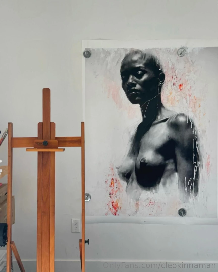 New new in my studio i m working on mixed media 