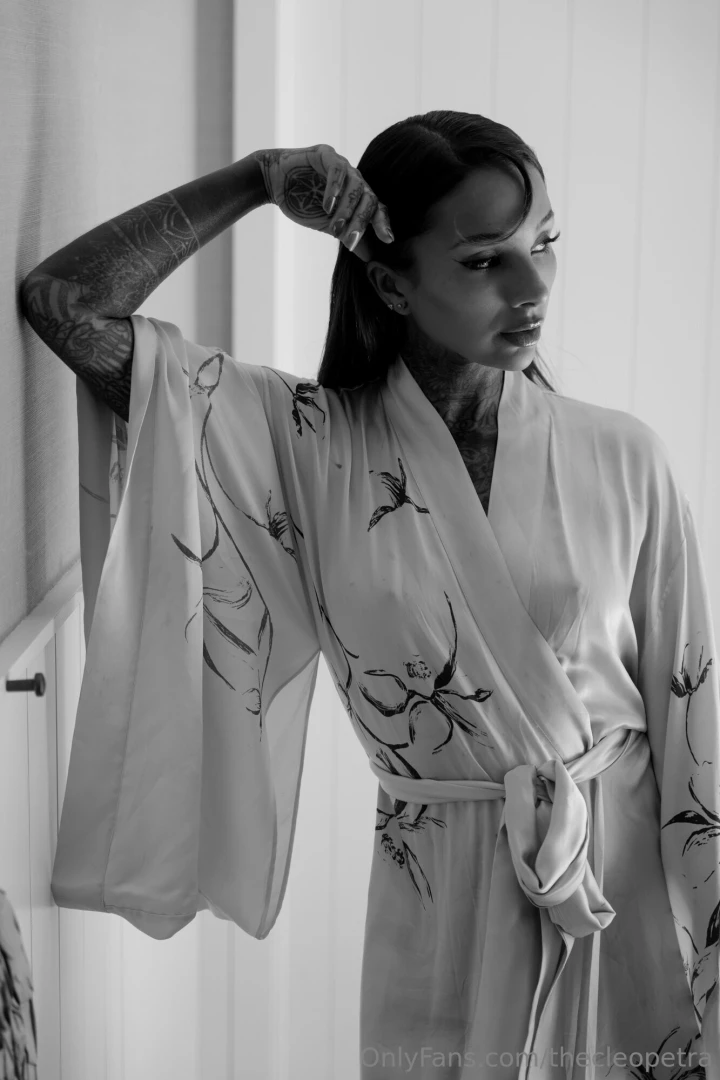 You know i love a kimono by now 