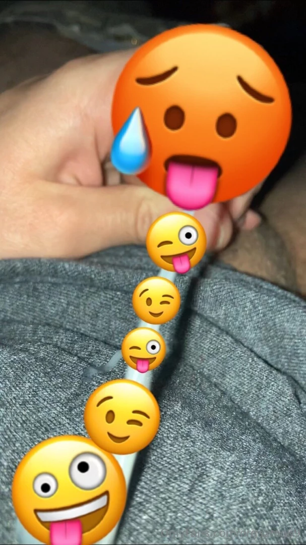 Nice thick load from my fap session last night set includes 2 pics and 