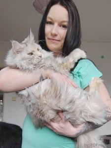 My princess ciri she doesn t like to be held but here she hugged me part 2