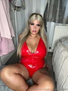 Need these thighs wrapped round you