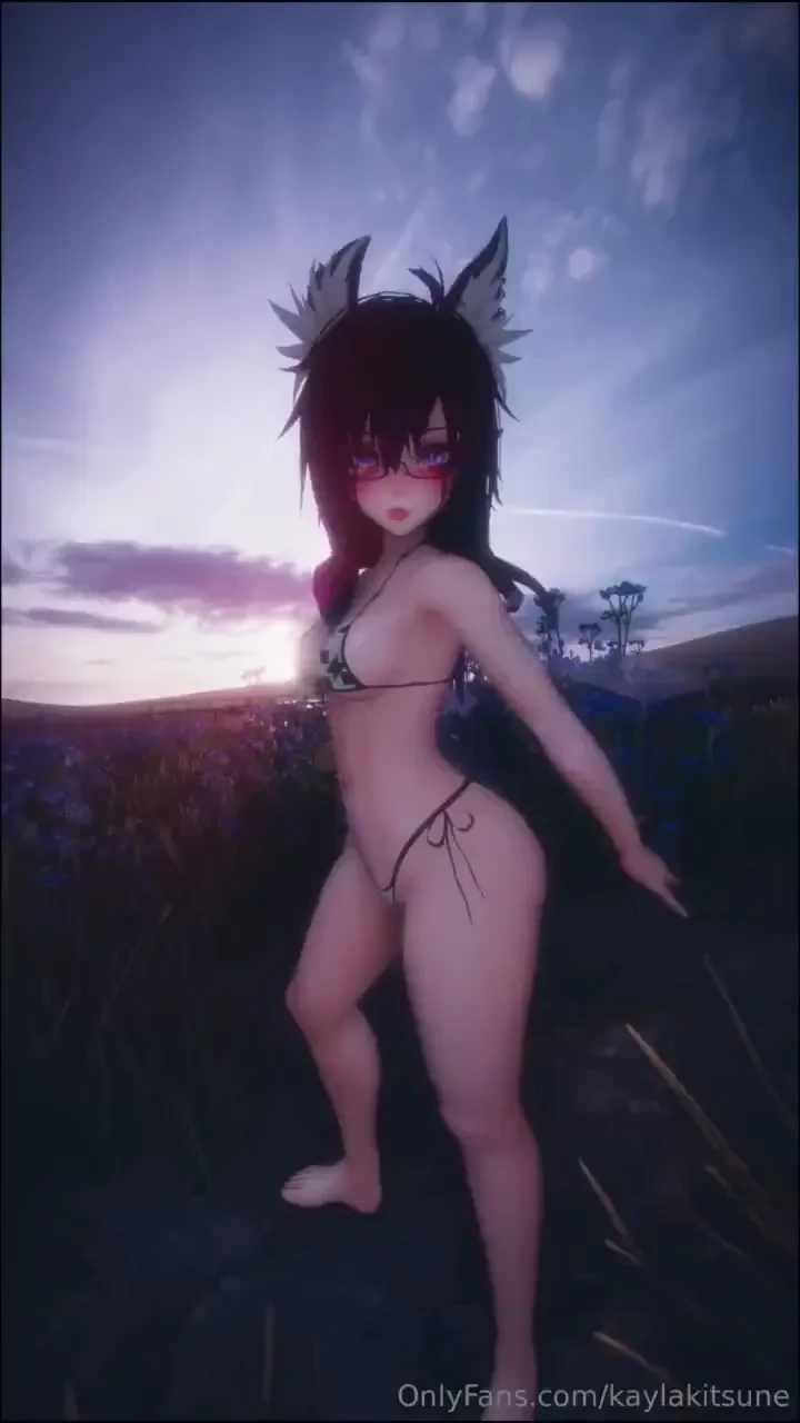 Going live on twitch and tt as this adorable thing irl cam on too 