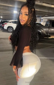 Sexy face and ass what more could you ask for part 5