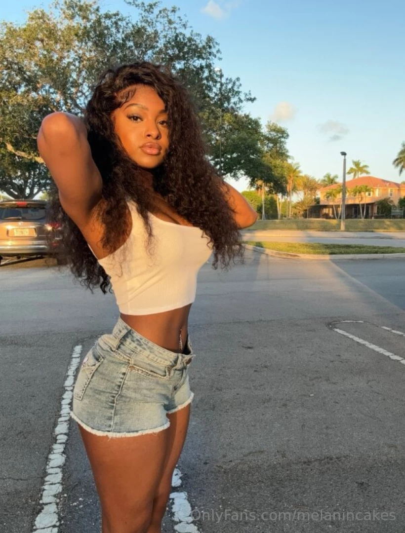 Pov going on a date your girlfriend waiting for you 