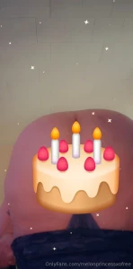 Unlock this to watch me moon you and see how my ass jiggles