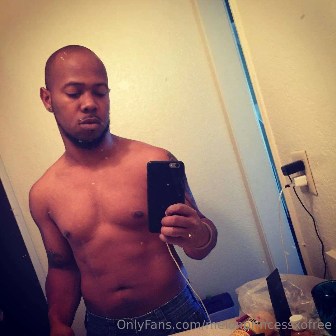 Nakeddj007 serving up premium dad bod content with confidence and part 1 