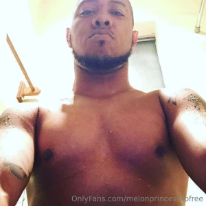 Nakeddj007 serving up premium dad bod content with confidence and