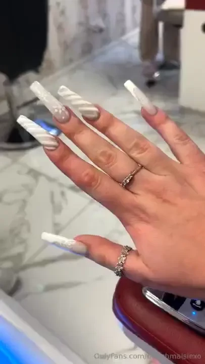 My 2024 christmas nails part 1 