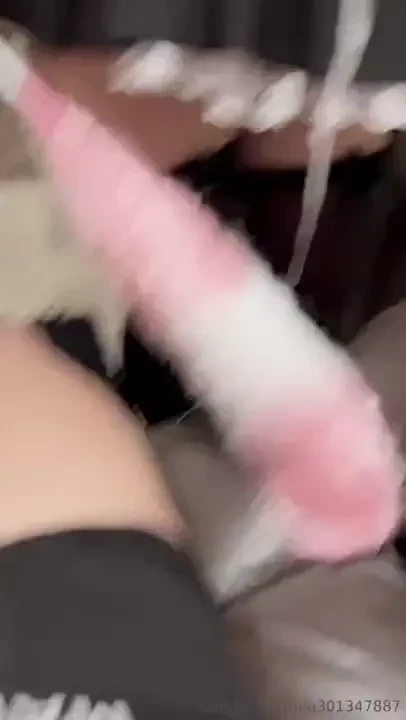 Nice and clean i m such a naughty maid 