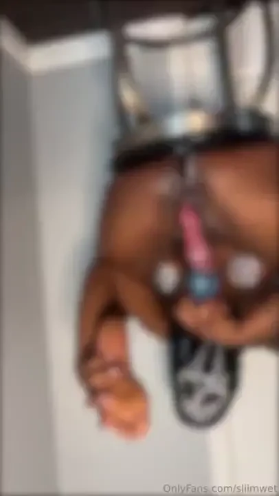 Happy spooky szn watch me cream all over this tentacle while going part 1 