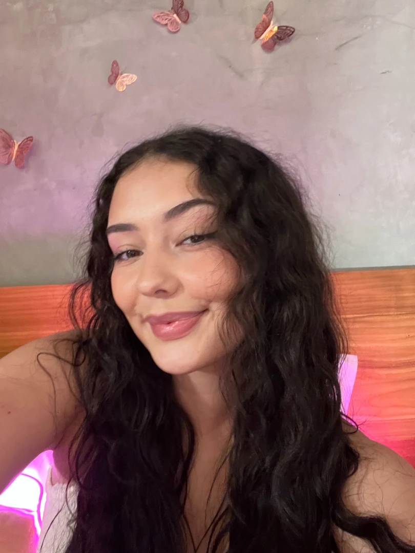 Do i look good in here 