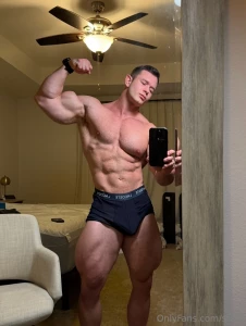Each time you swipe i want you getting weaker for this muscle think of part 1